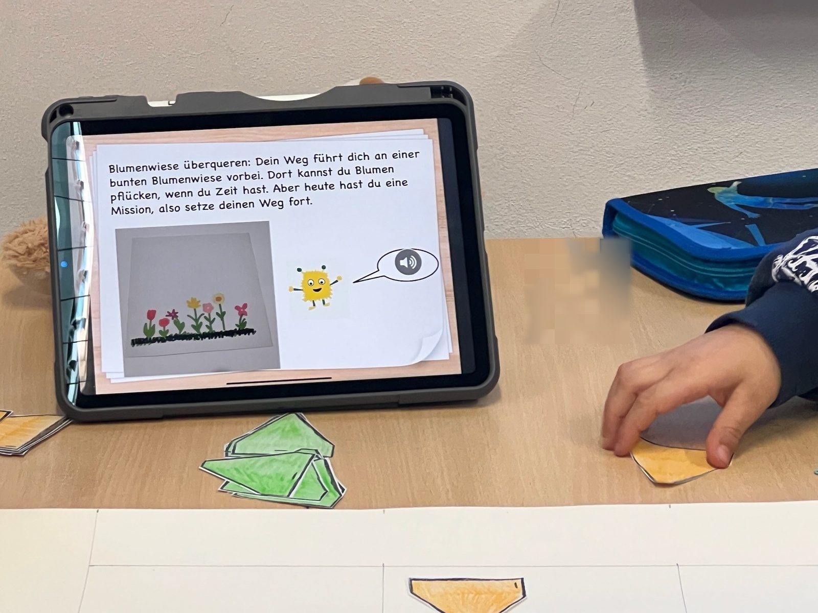 Book Creator und Wegpfeile